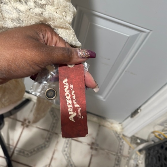 Lace Peplum Cardigan - Picture 6 of 7